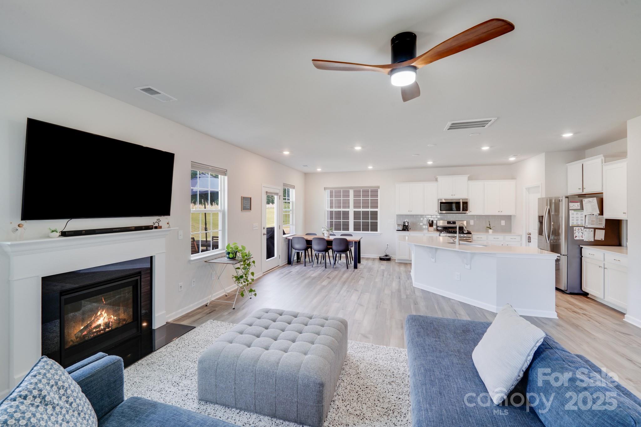 Elizabeth - Residential