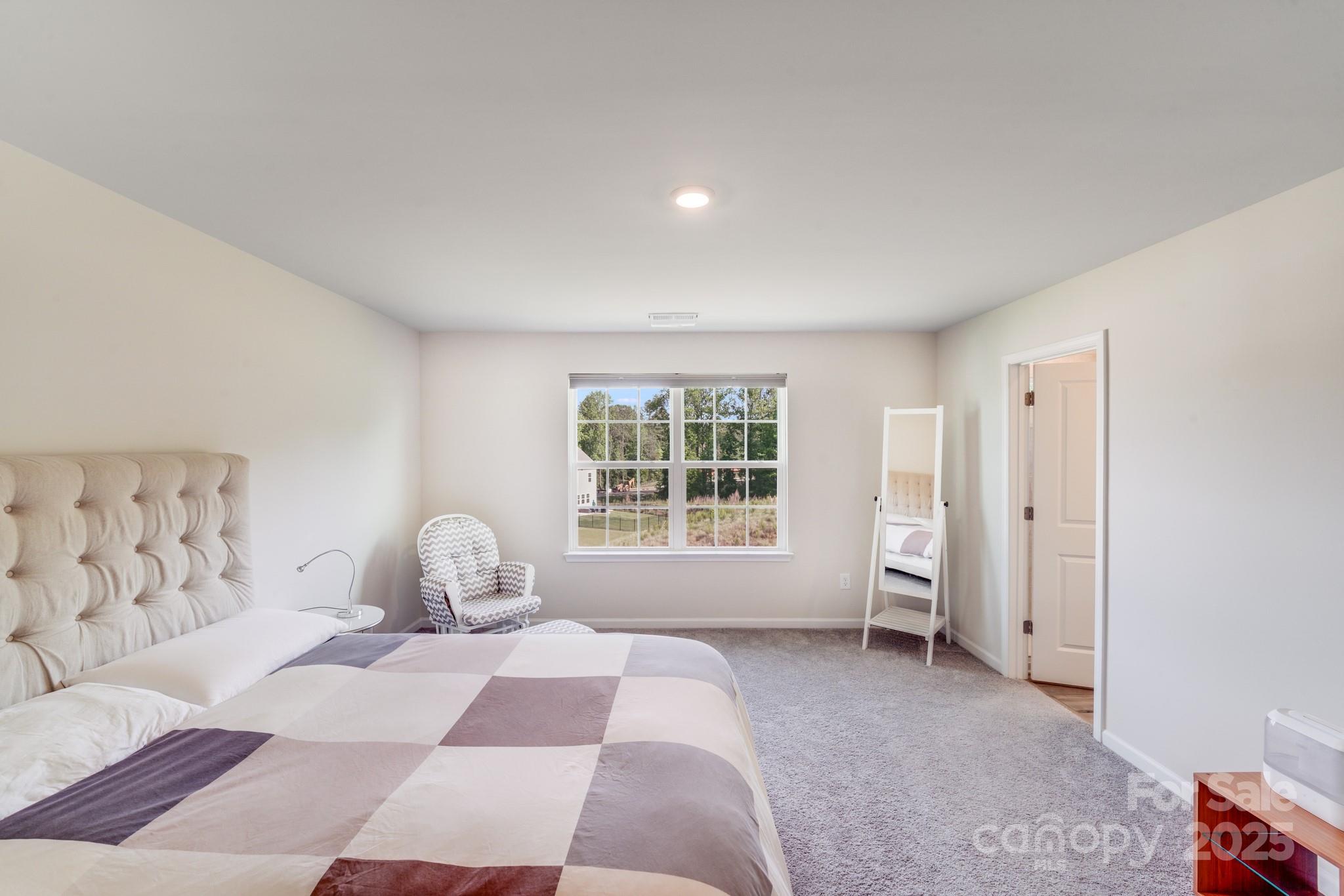 Elizabeth - Residential