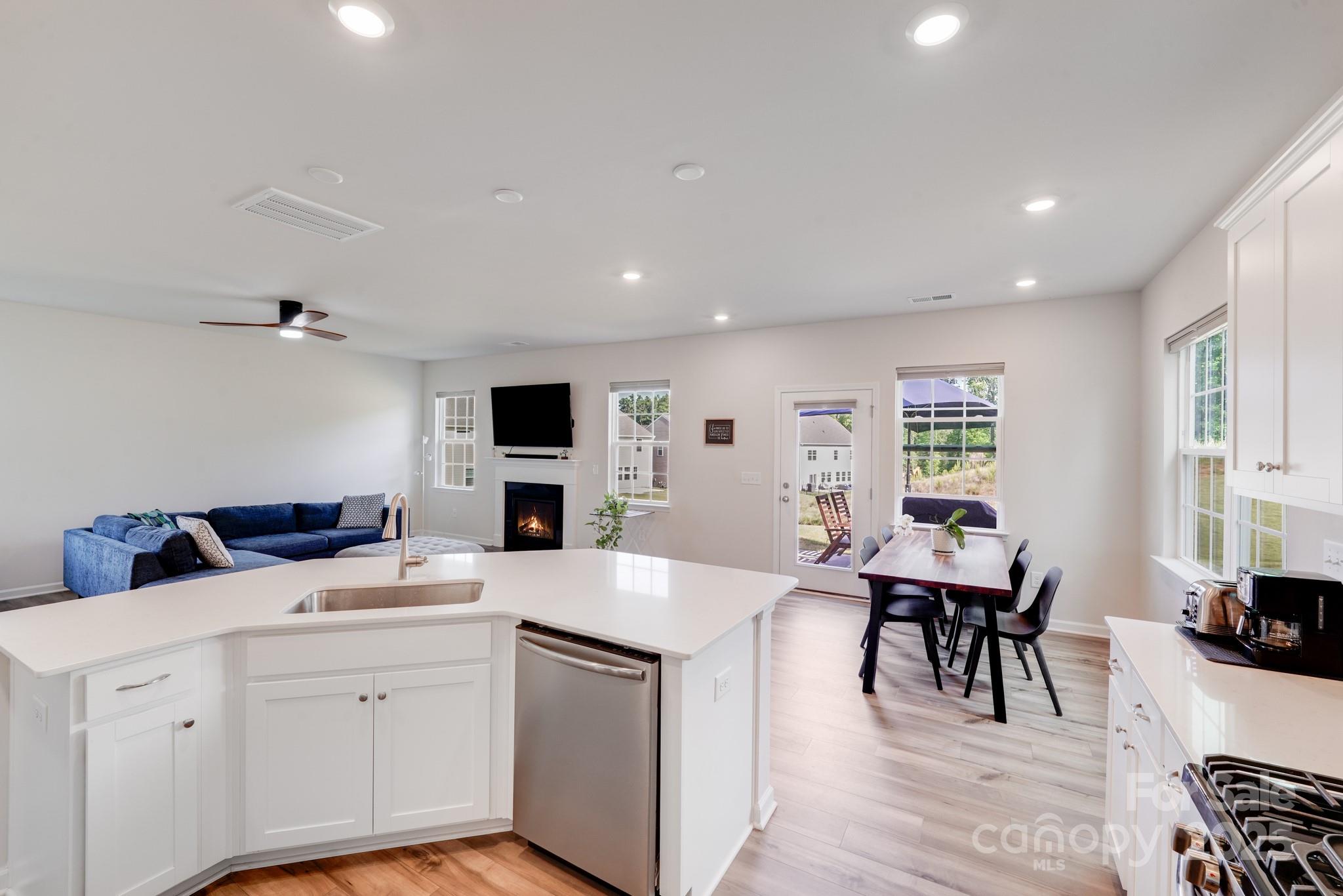 Elizabeth - Residential