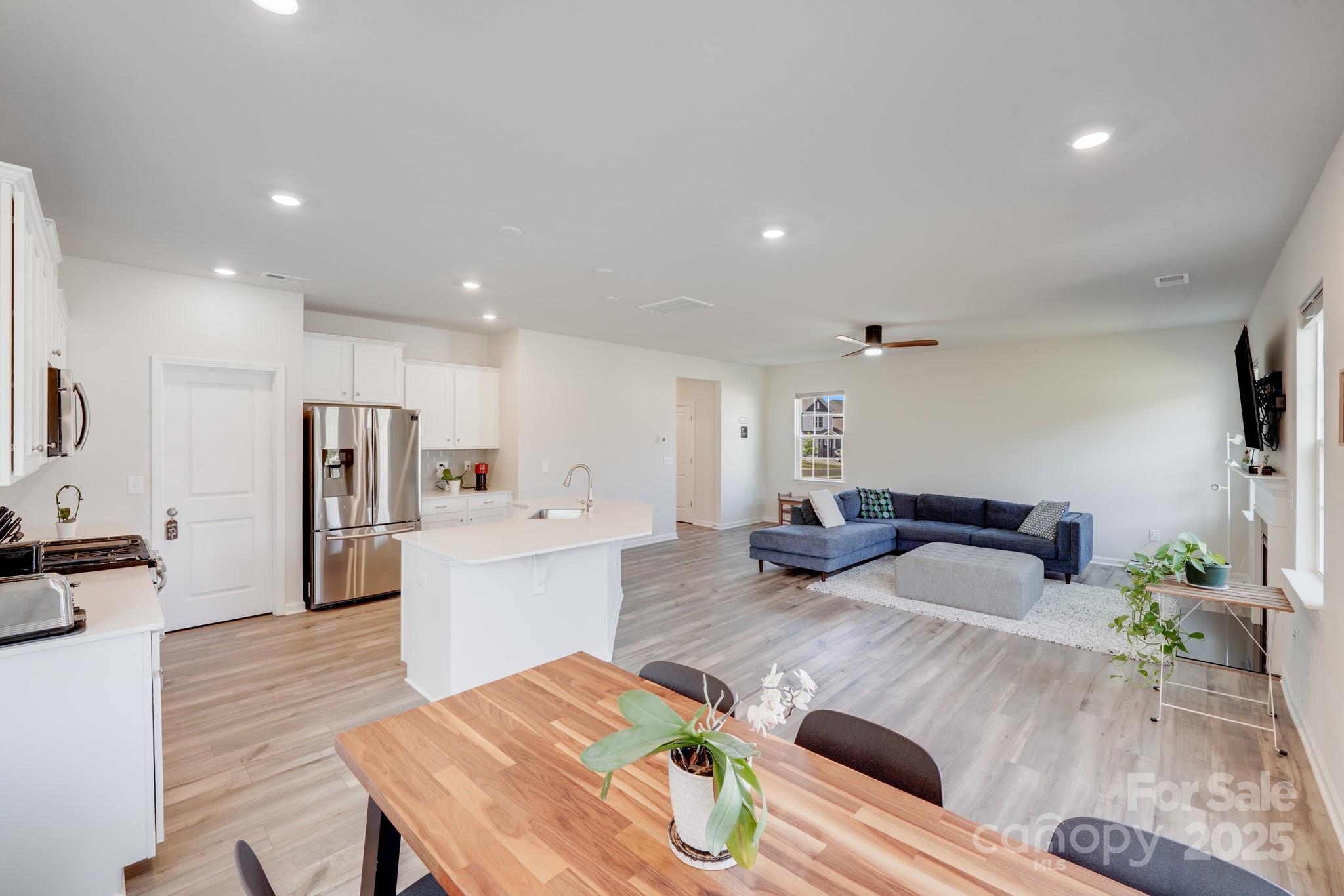 Elizabeth - Residential