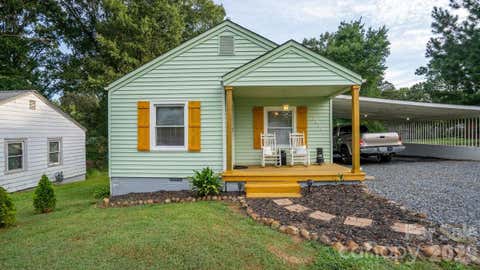 Photo of 1476 Hickory Avenue, Albemarle, NC 28001 (MLS # 4416503)