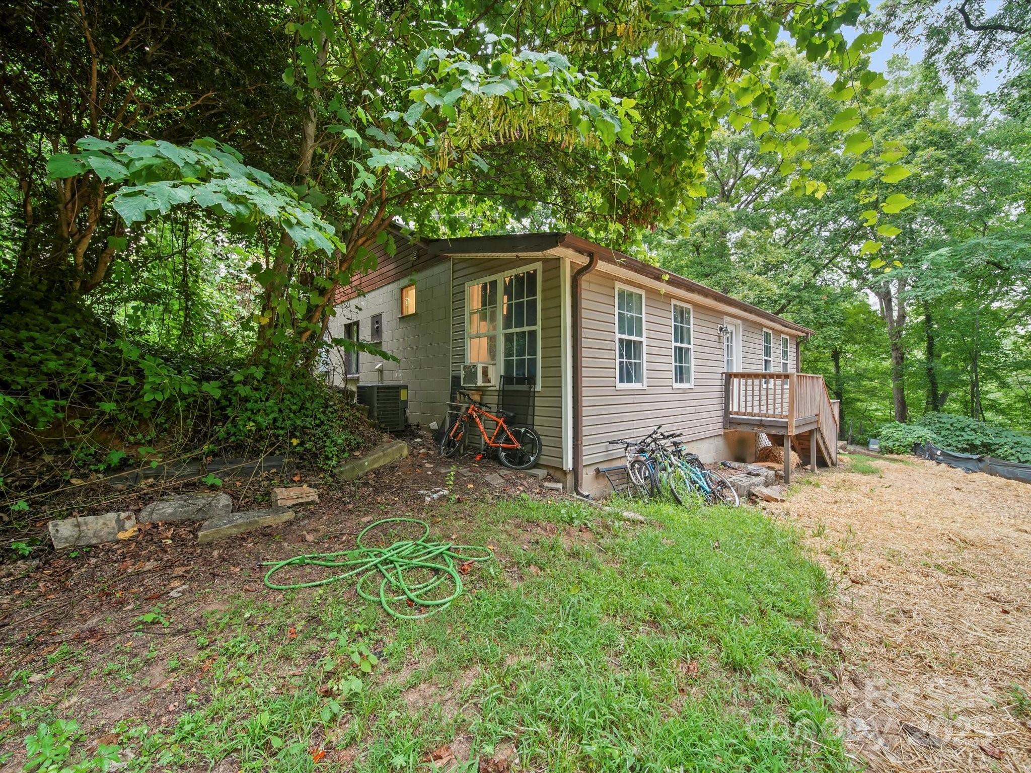 629 Vineyard Road