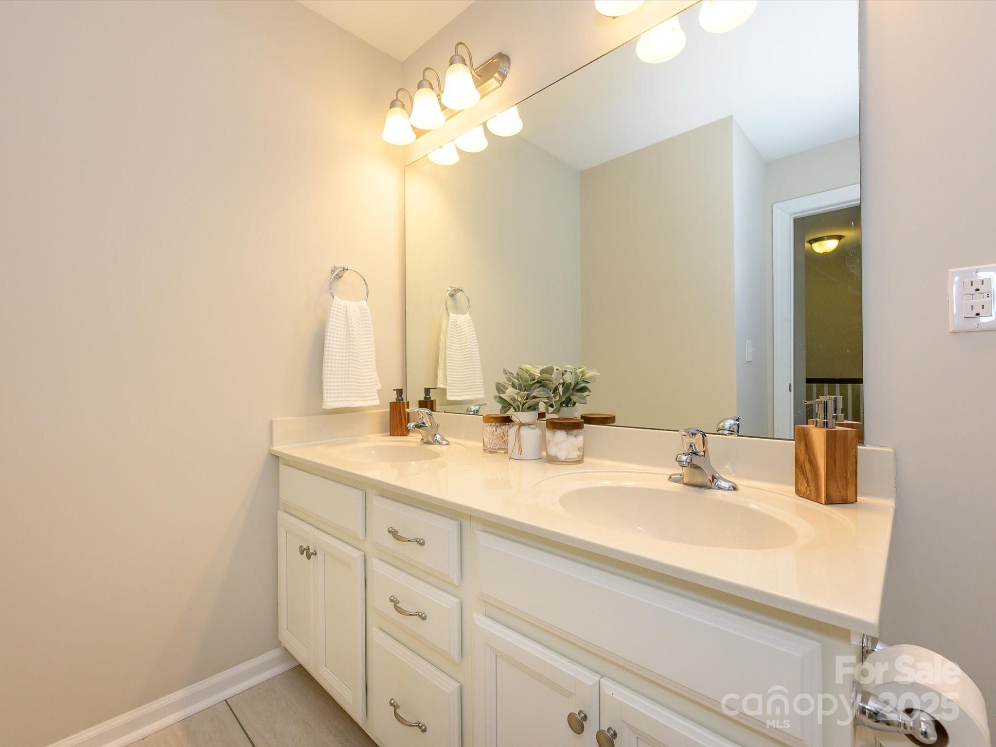 Ayrshire Townhomes - Residential