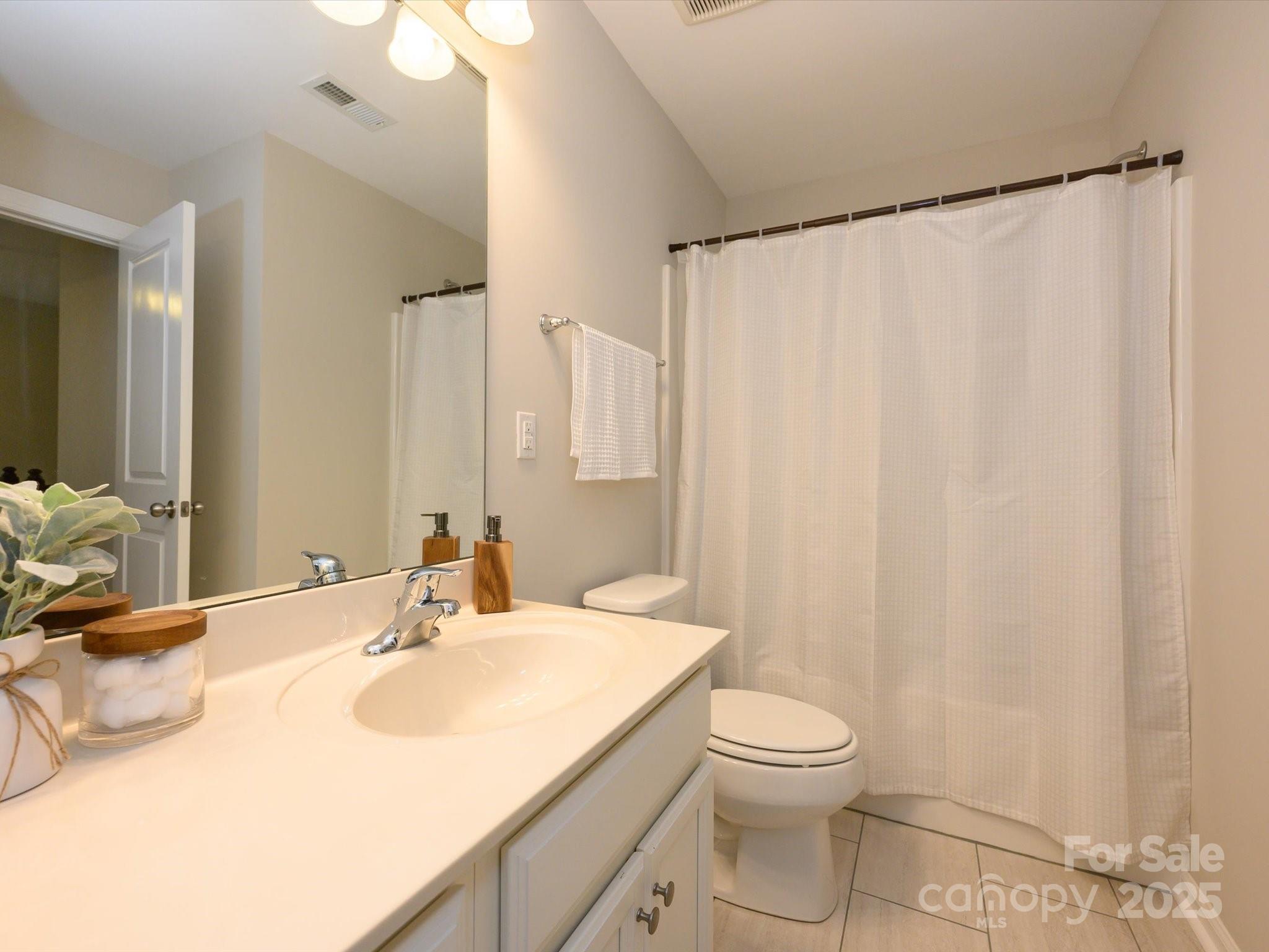 Ayrshire Townhomes - Residential