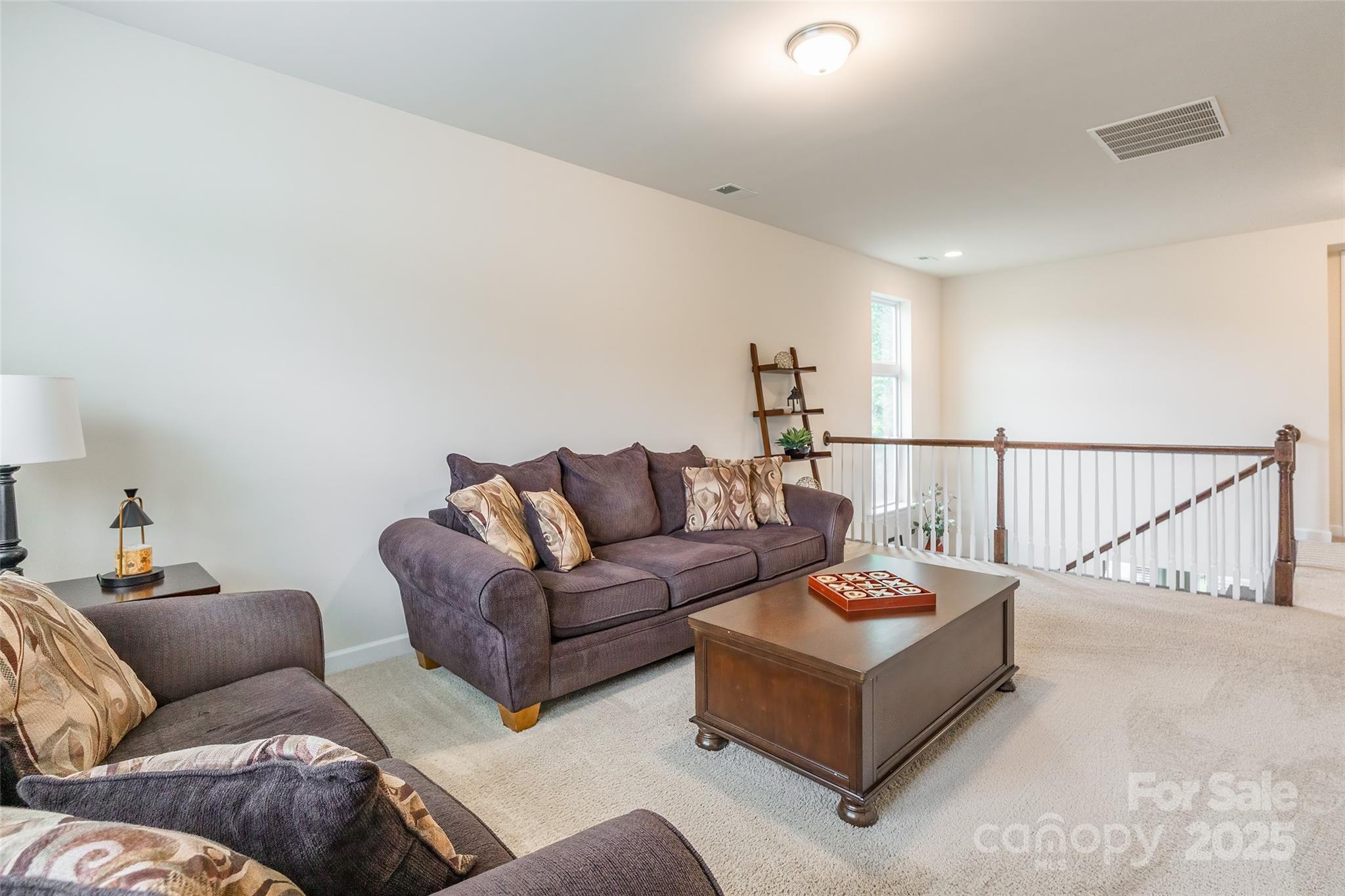 Lake Crest - Residential