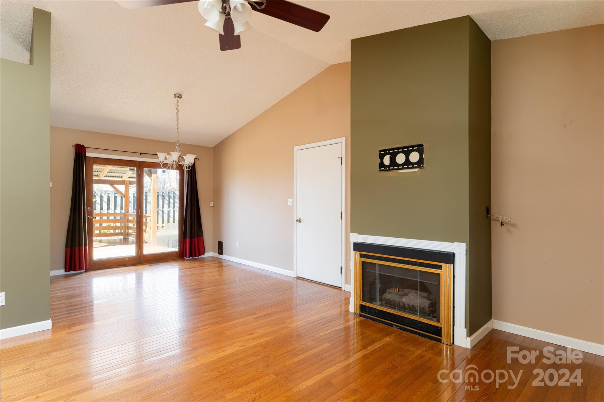 Rosscraggon - Residential