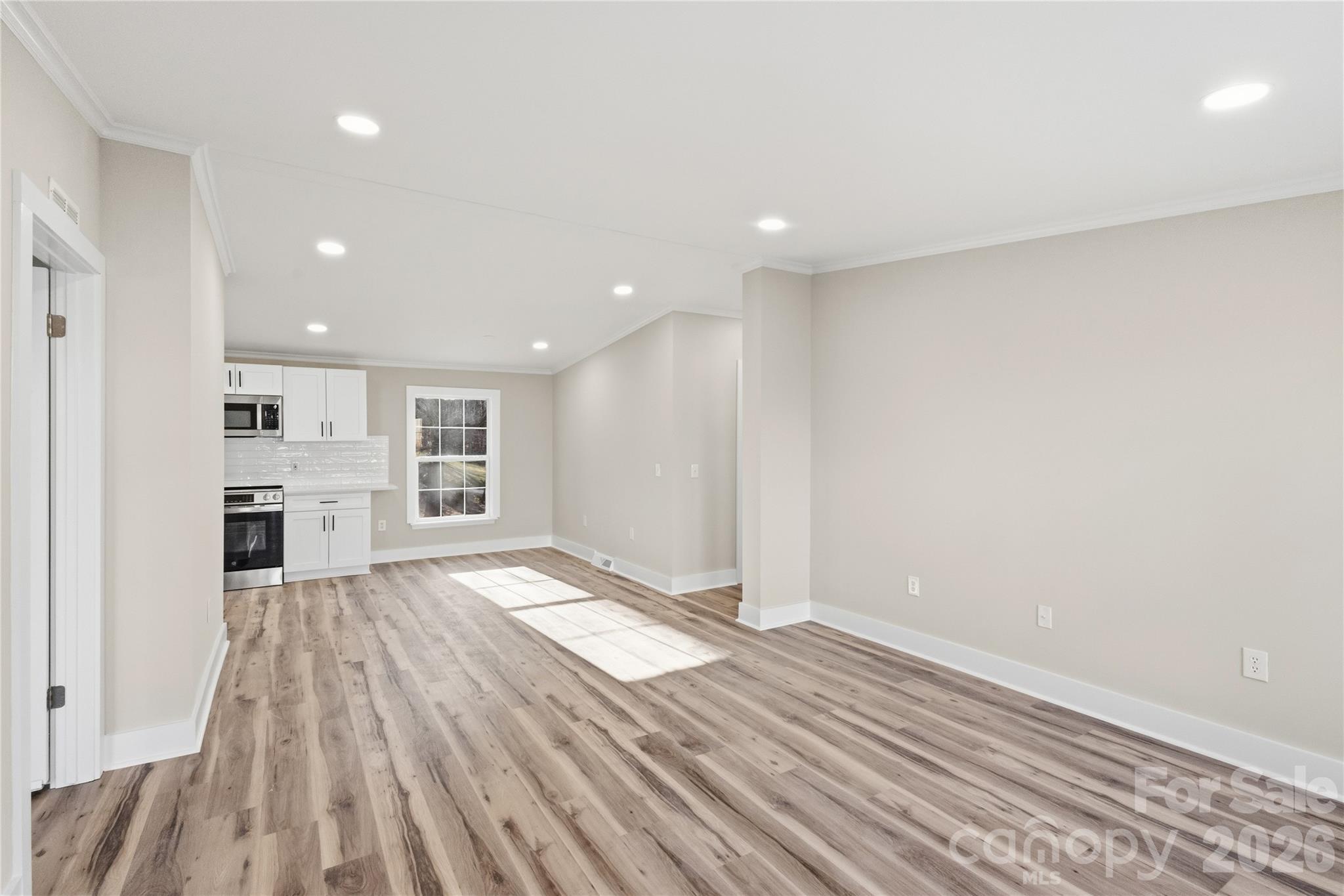 3313 Weeping Willow Drive NW