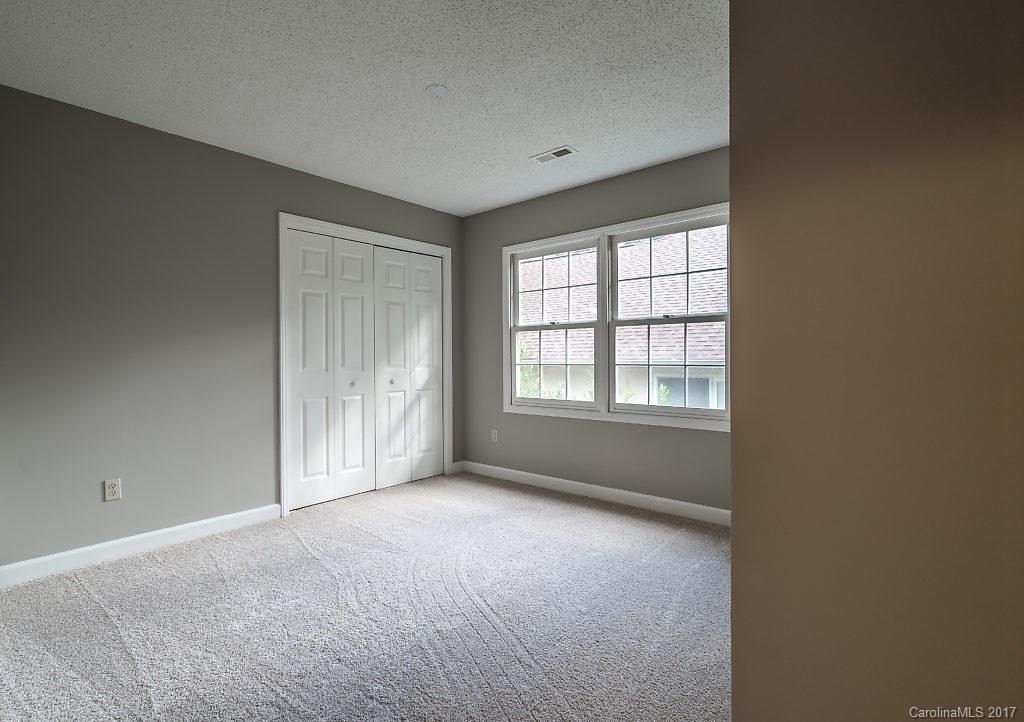 Tega Cay - Residential