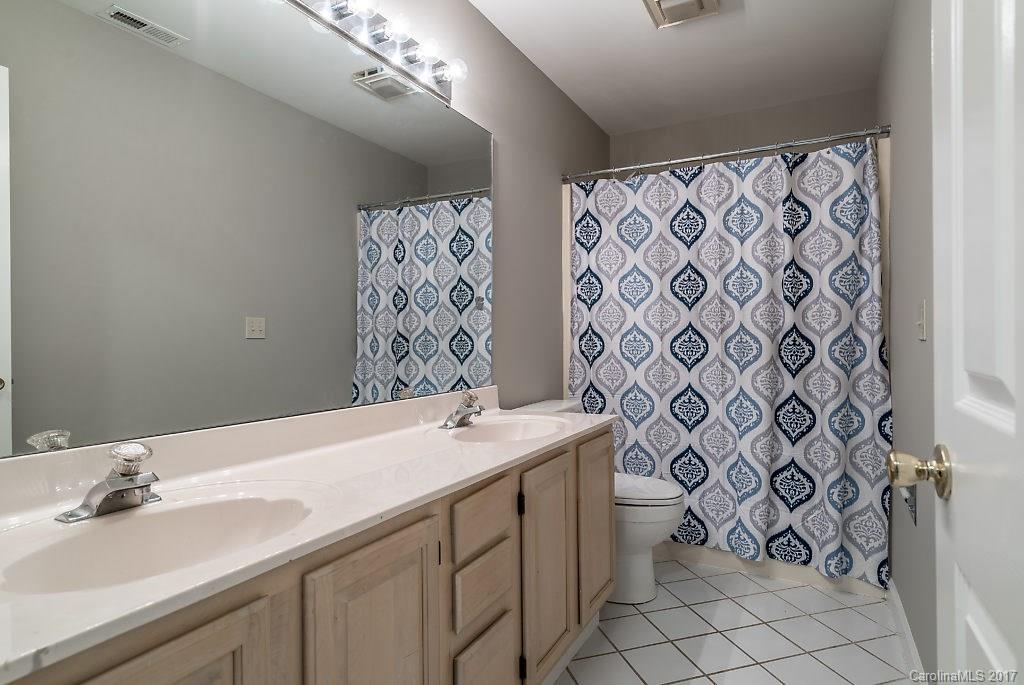 Tega Cay - Residential