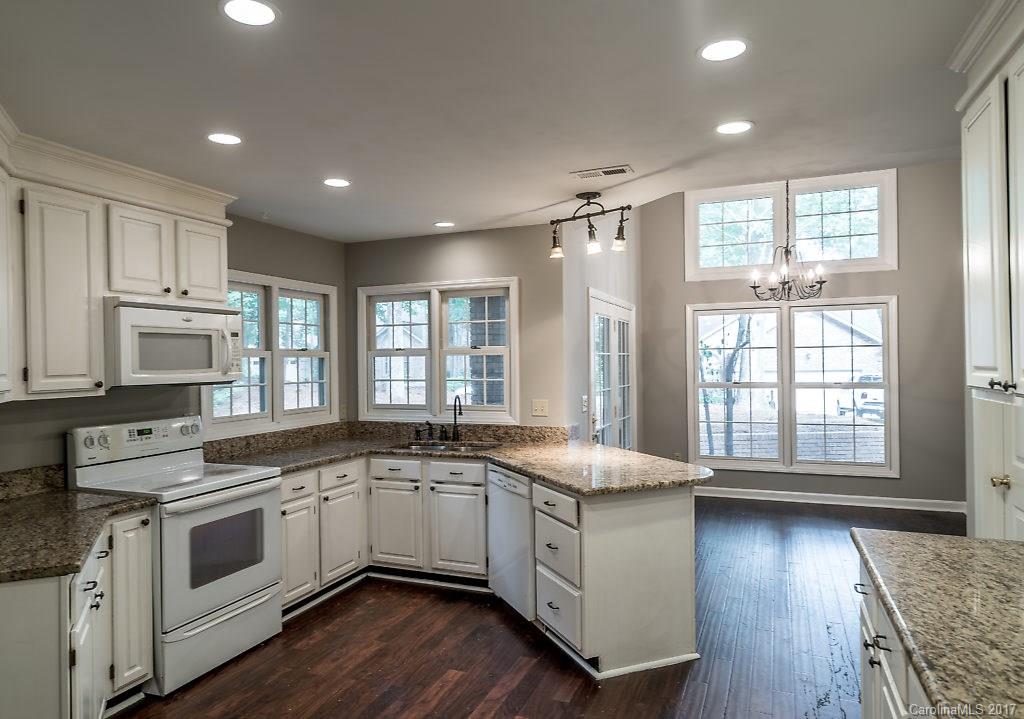 Tega Cay - Residential