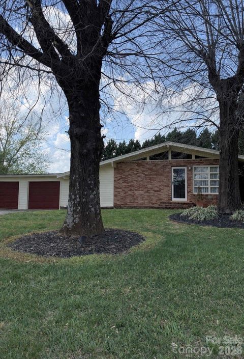 104 Buena Vista Drive Morganton NC 28655