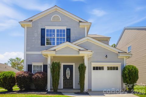 Photo of 949 Willow Creek Drive, Gastonia, NC 28054 (MLS # 4380831)