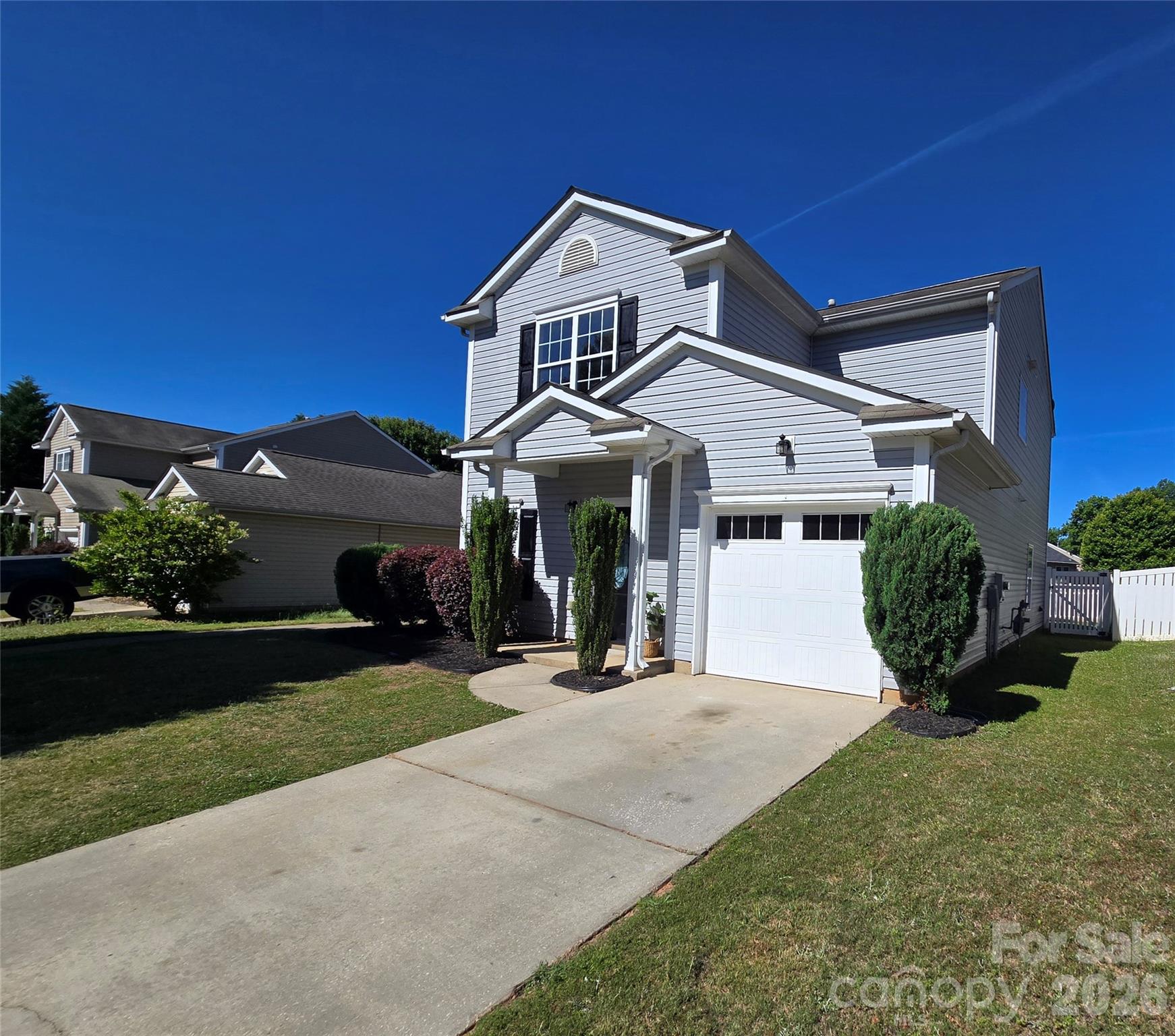 949 Willow Creek Drive