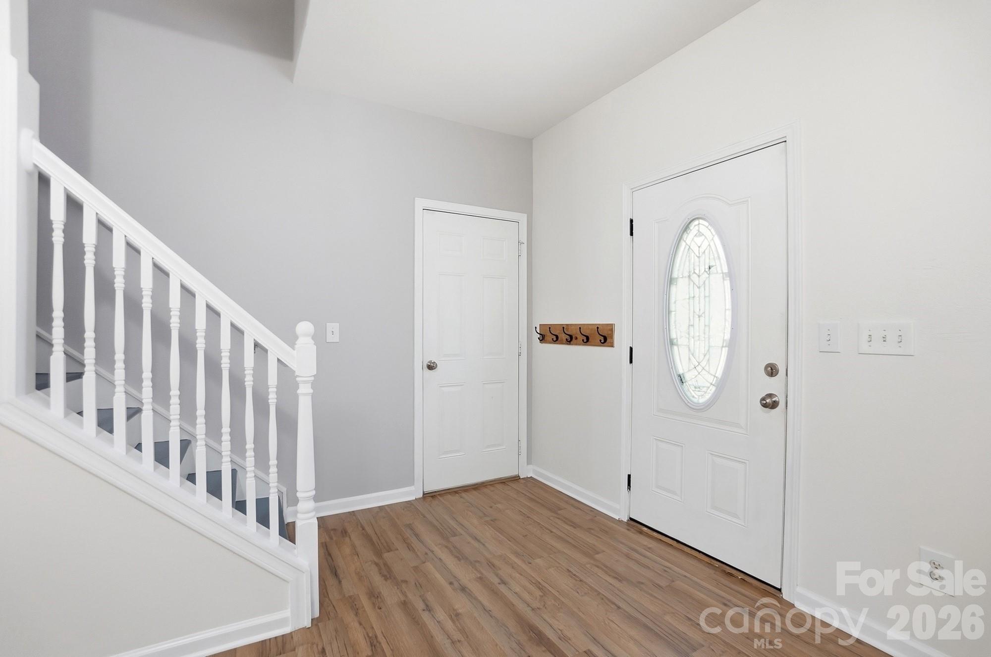 949 Willow Creek Drive