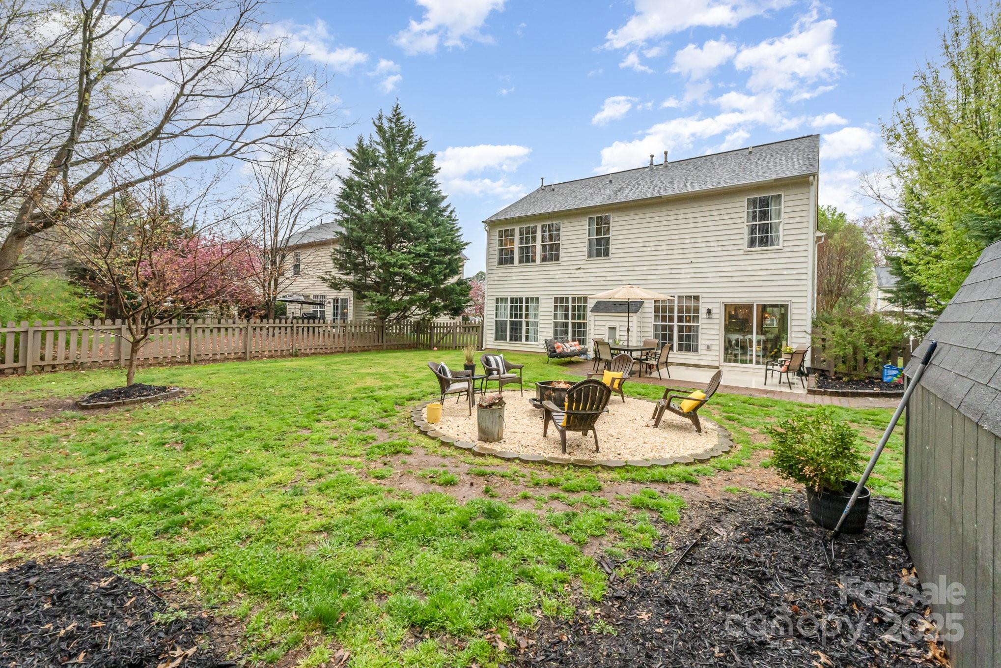 Rocky River Crossing - Residential