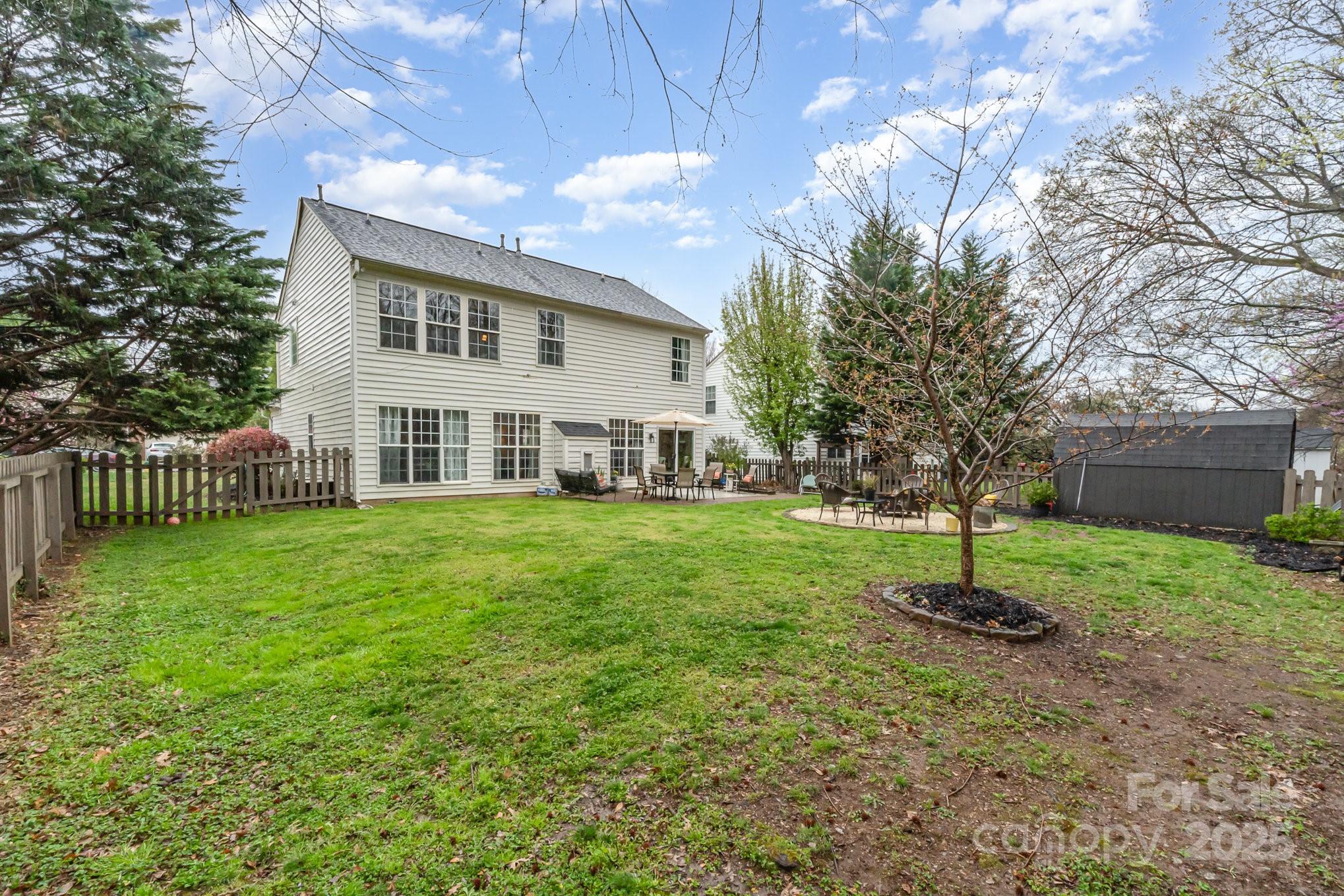 Rocky River Crossing - Residential