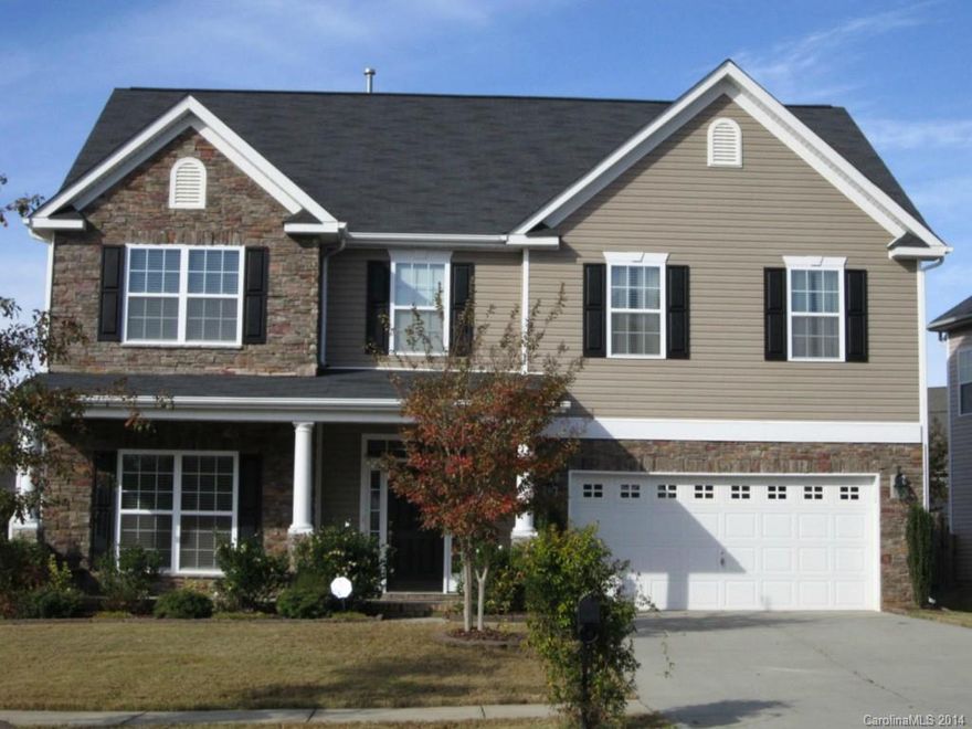 Welcome Home! 4 Bedroom open floor plan home situated on a professionally landscaped lot. Enjoy the private fenced yard from your patio. Cozy front porch. Spectacular Kitchen w/42'" maple cabinetry, center island, granite countertops & S.S. appliances. Large Den w/fireplace. Formal Living & Dining room. Huge Master Suite w/trey ceiling. Master Bathroom w/separate vanities, garden tub, tiled shower & walk-in closet. Pool community w/clubhouse, play ground & walking trails. Home warranty included.