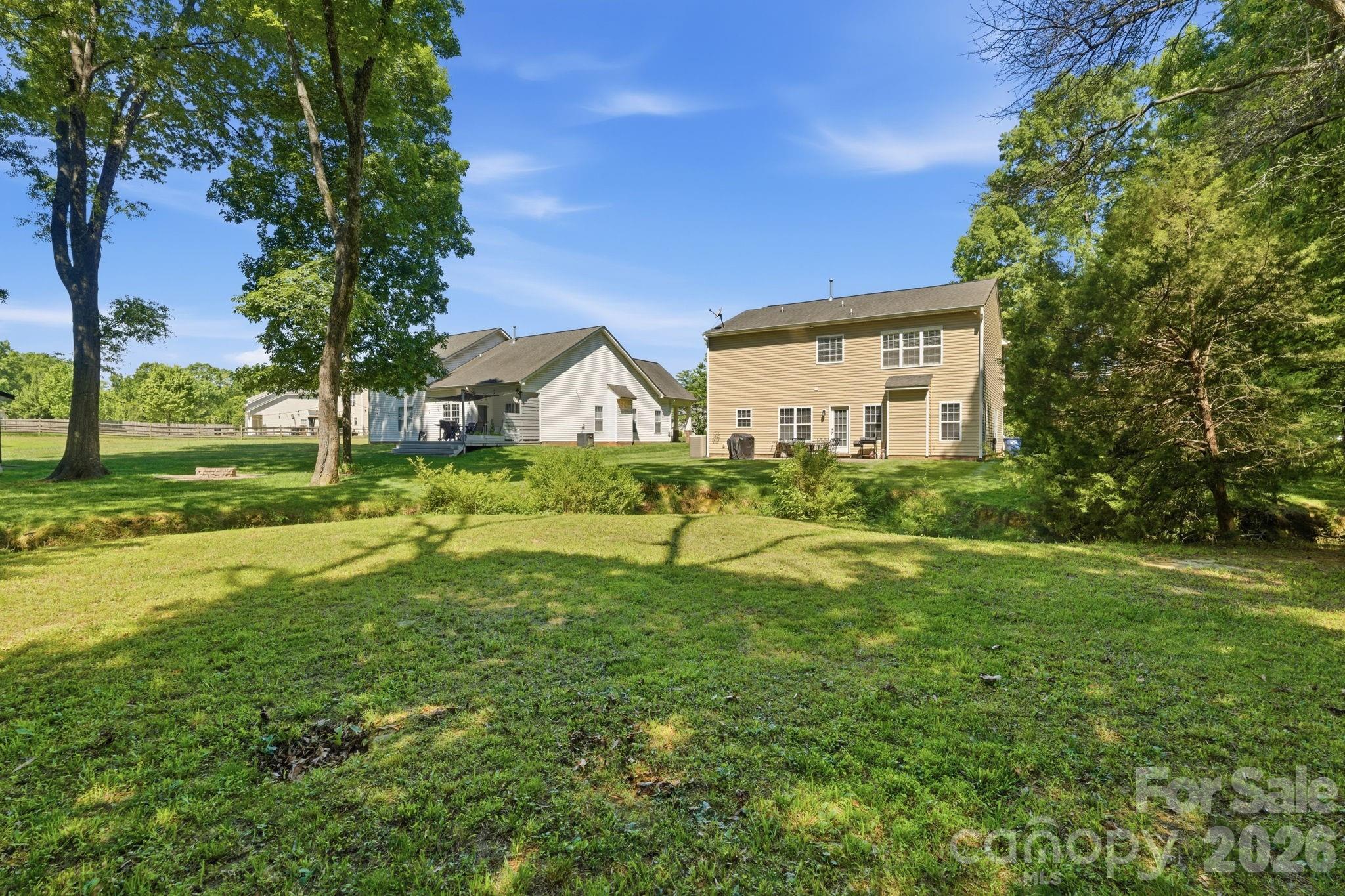 Oakstone - Residential