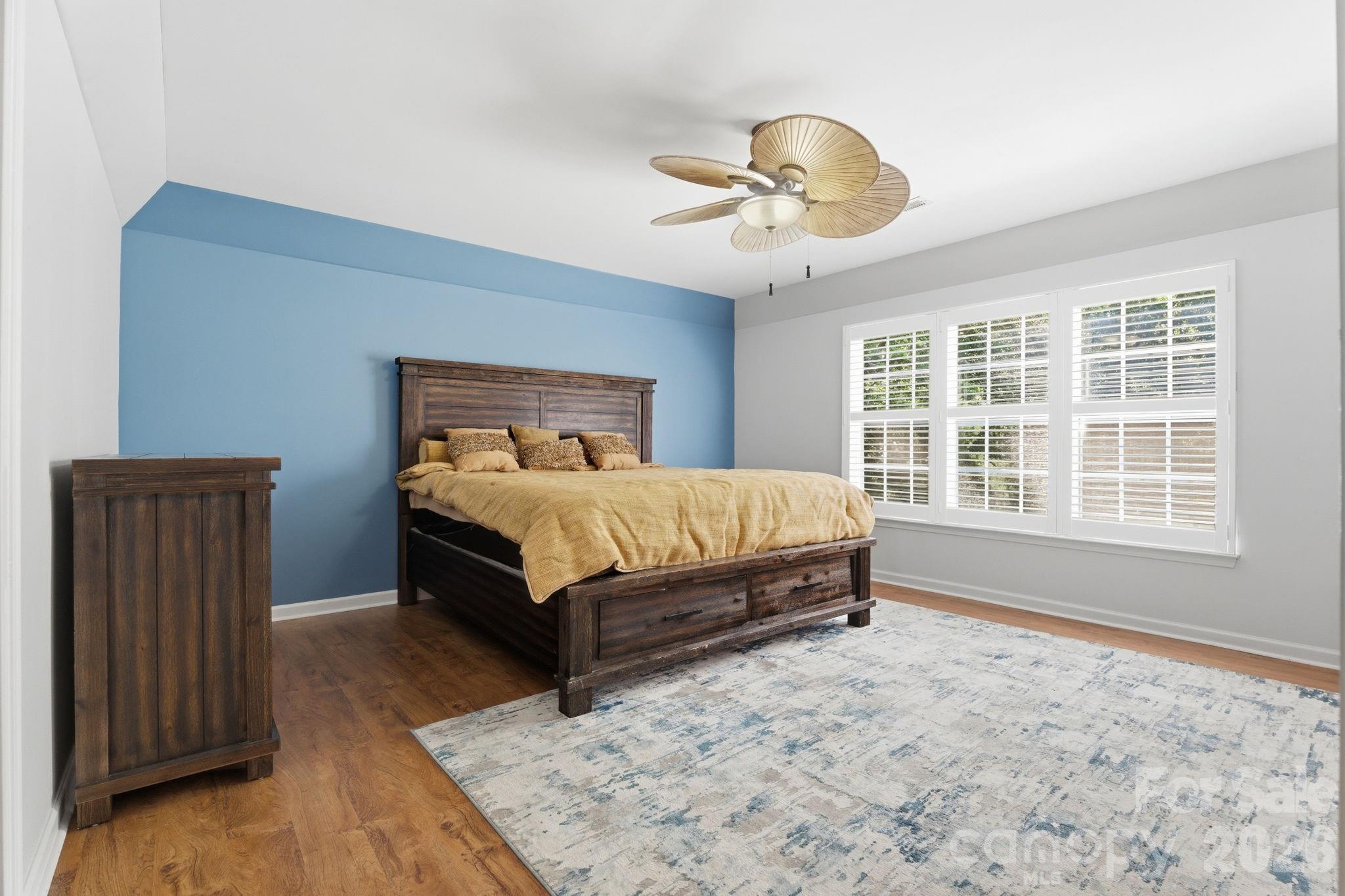 Oakstone - Residential