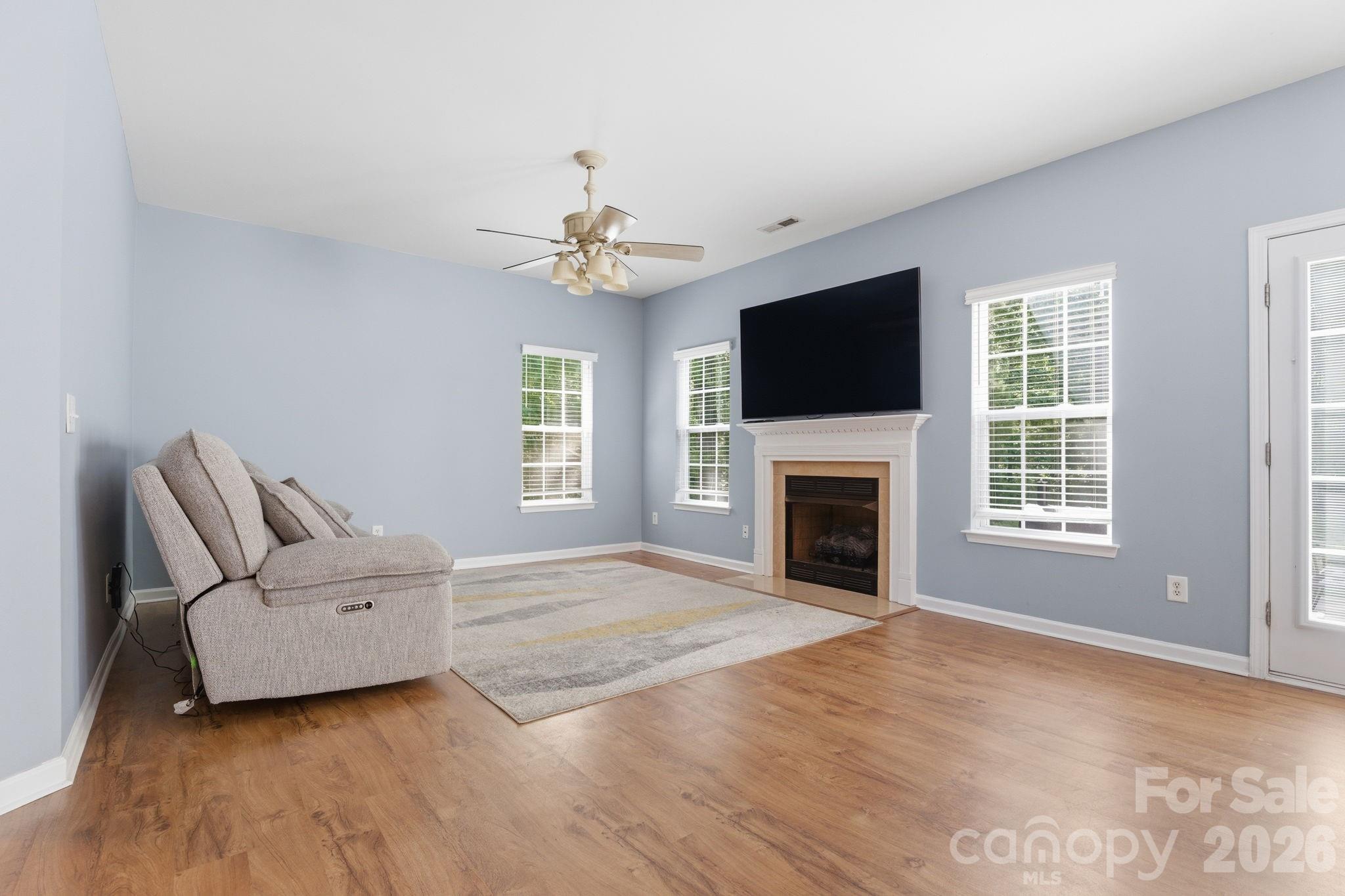 Oakstone - Residential