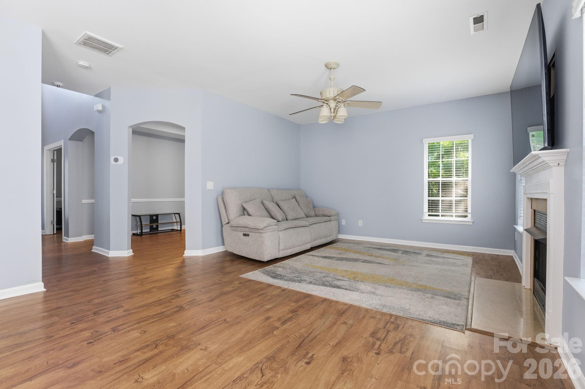 Oakstone - Residential