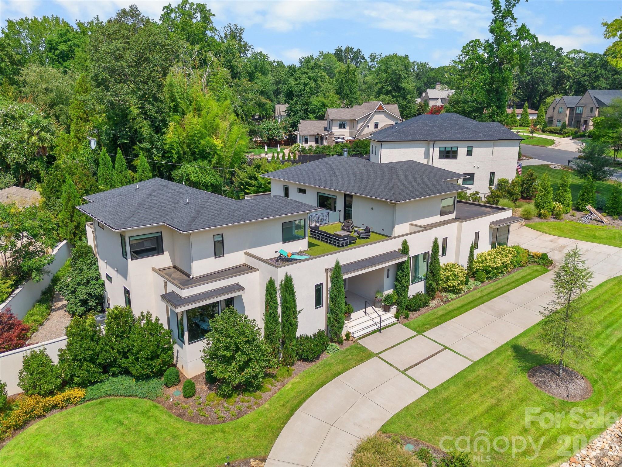 316 Mammoth Oaks Drive