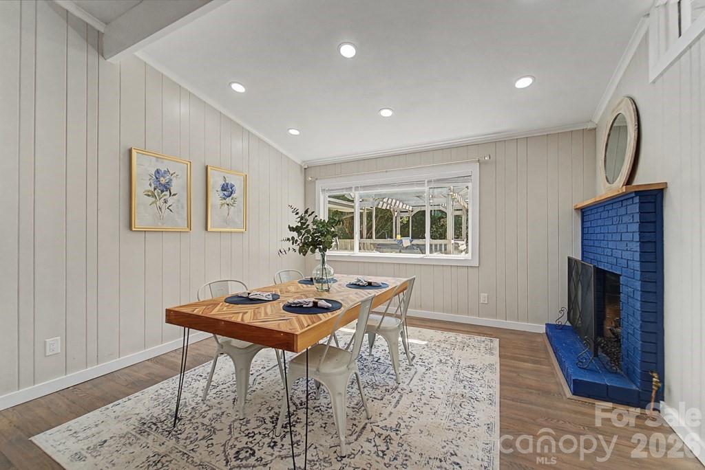 Forest Hills - Residential