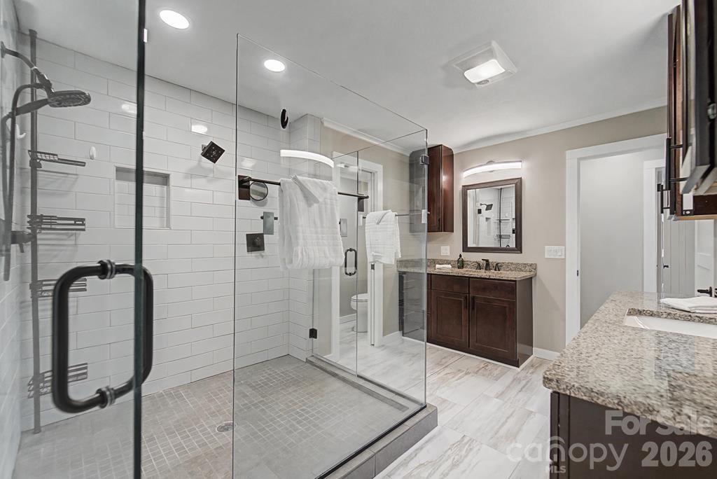 Forest Hills - Residential