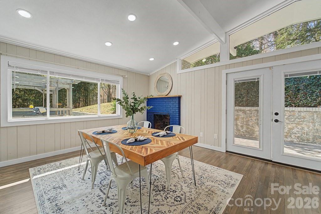 Forest Hills - Residential