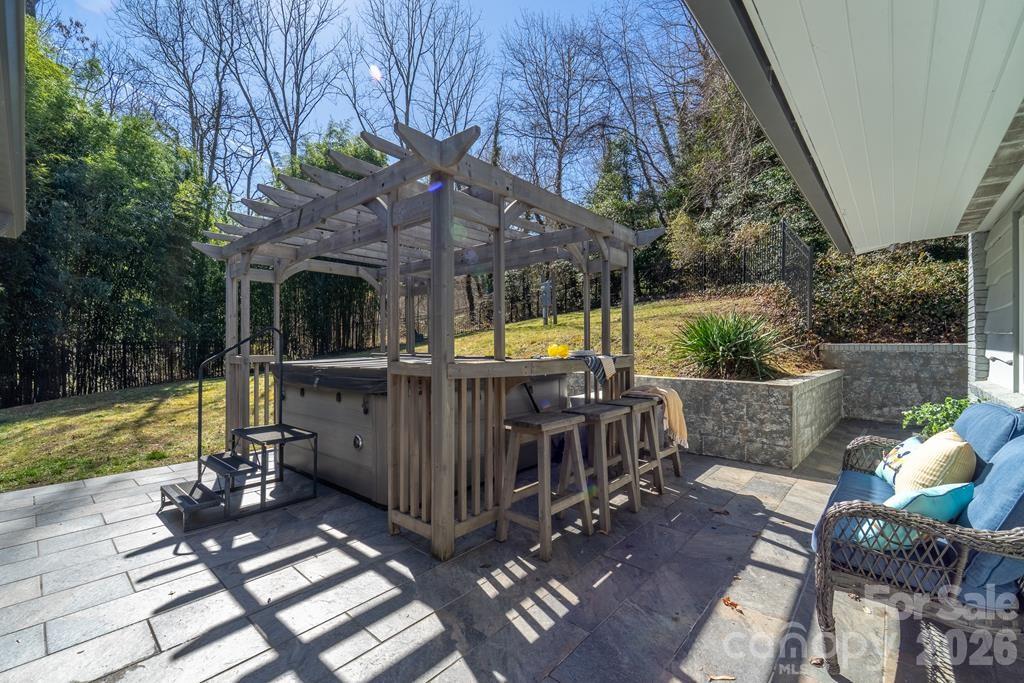 Forest Hills - Residential