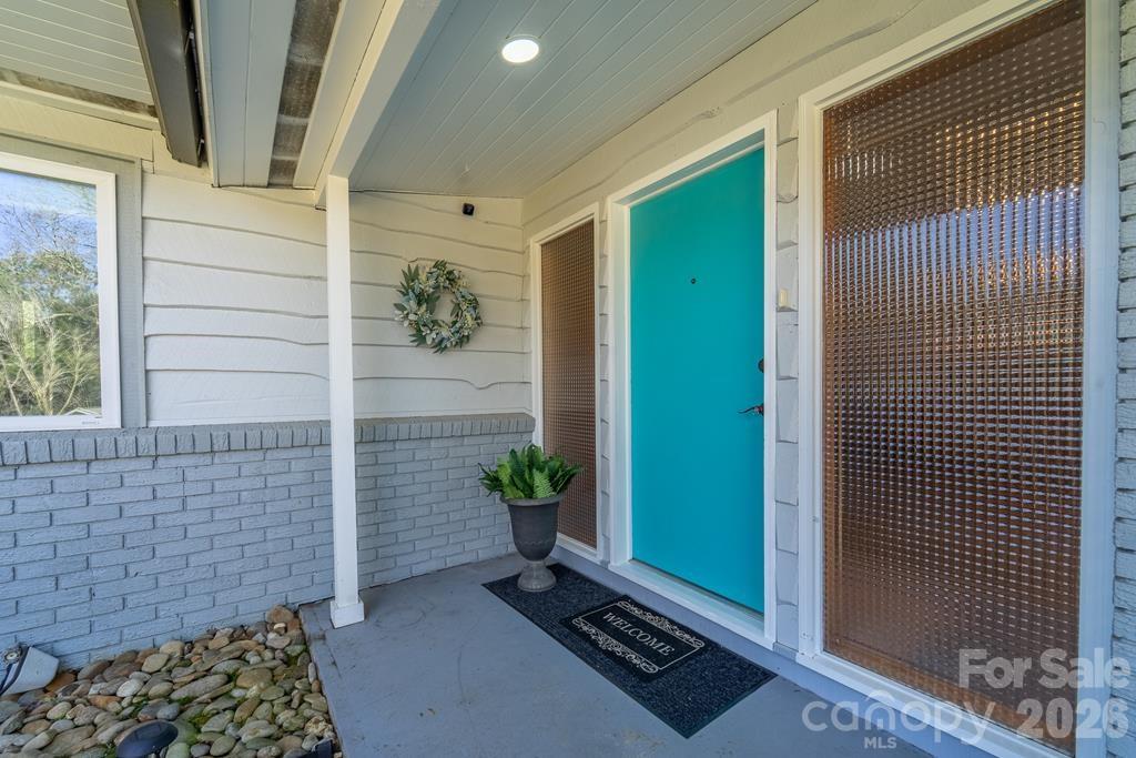 240 North Country Club Drive