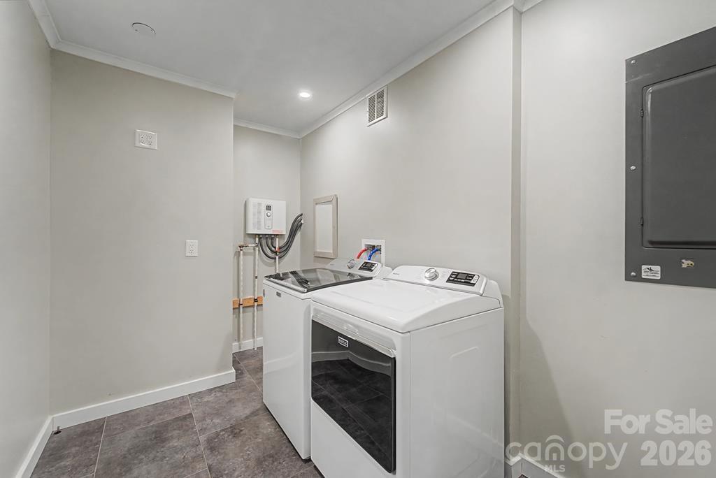 Forest Hills - Residential