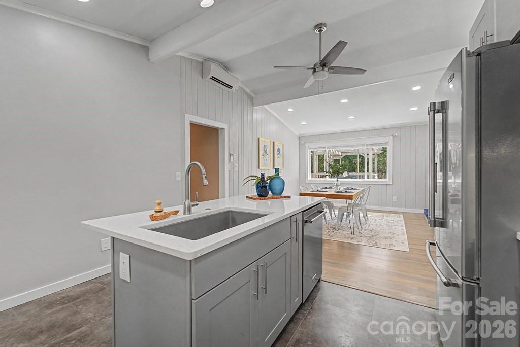 Forest Hills - Residential