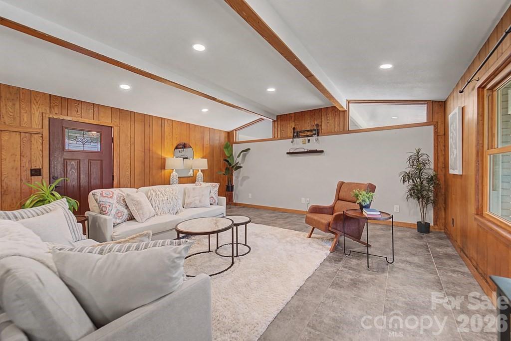 Forest Hills - Residential