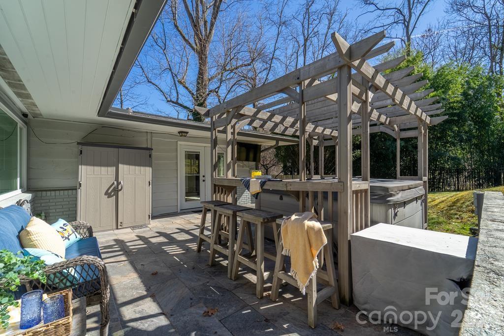 Forest Hills - Residential