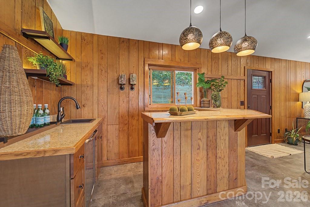 Forest Hills - Residential