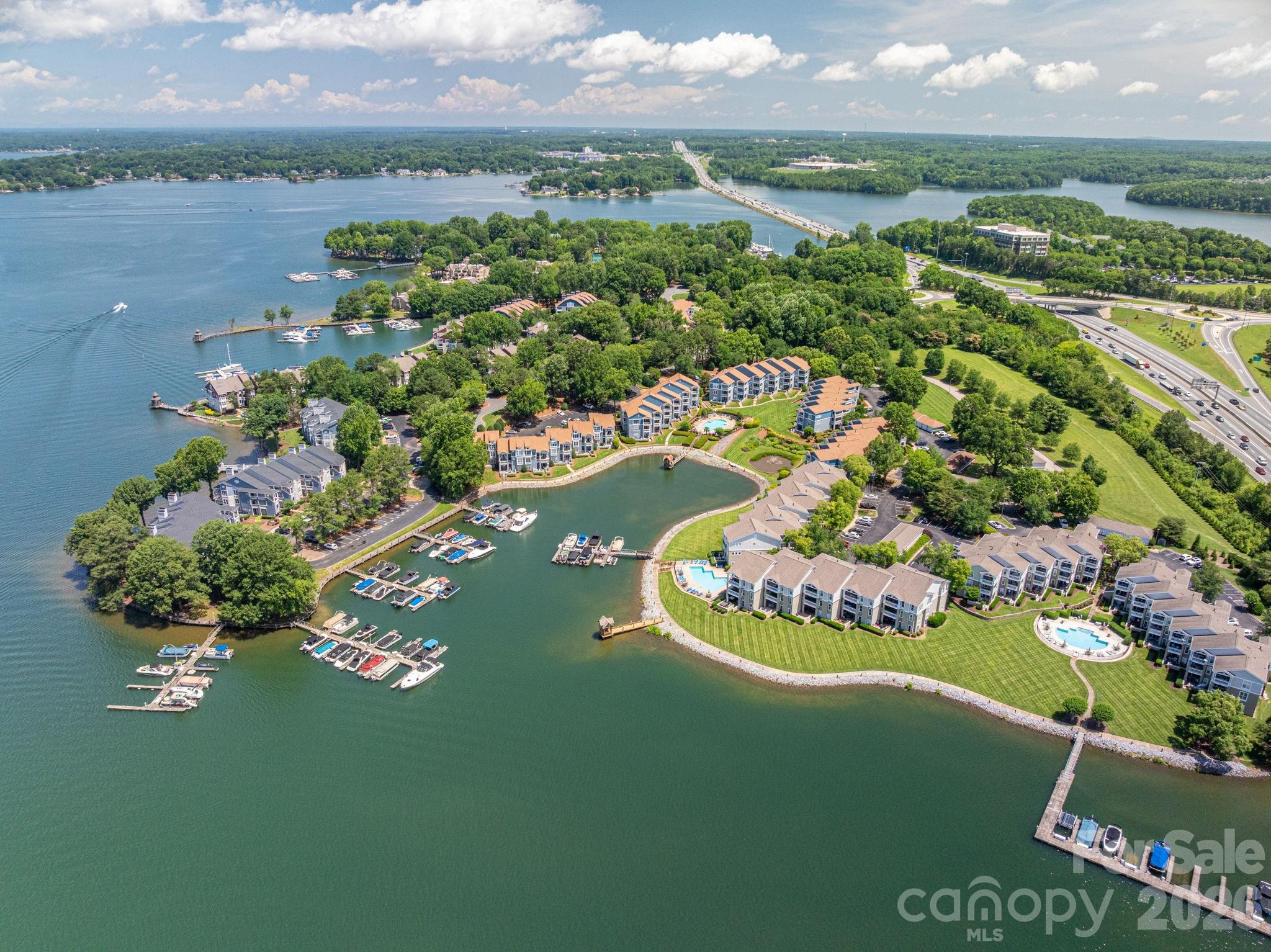 1018 Southwest Drive SW 18