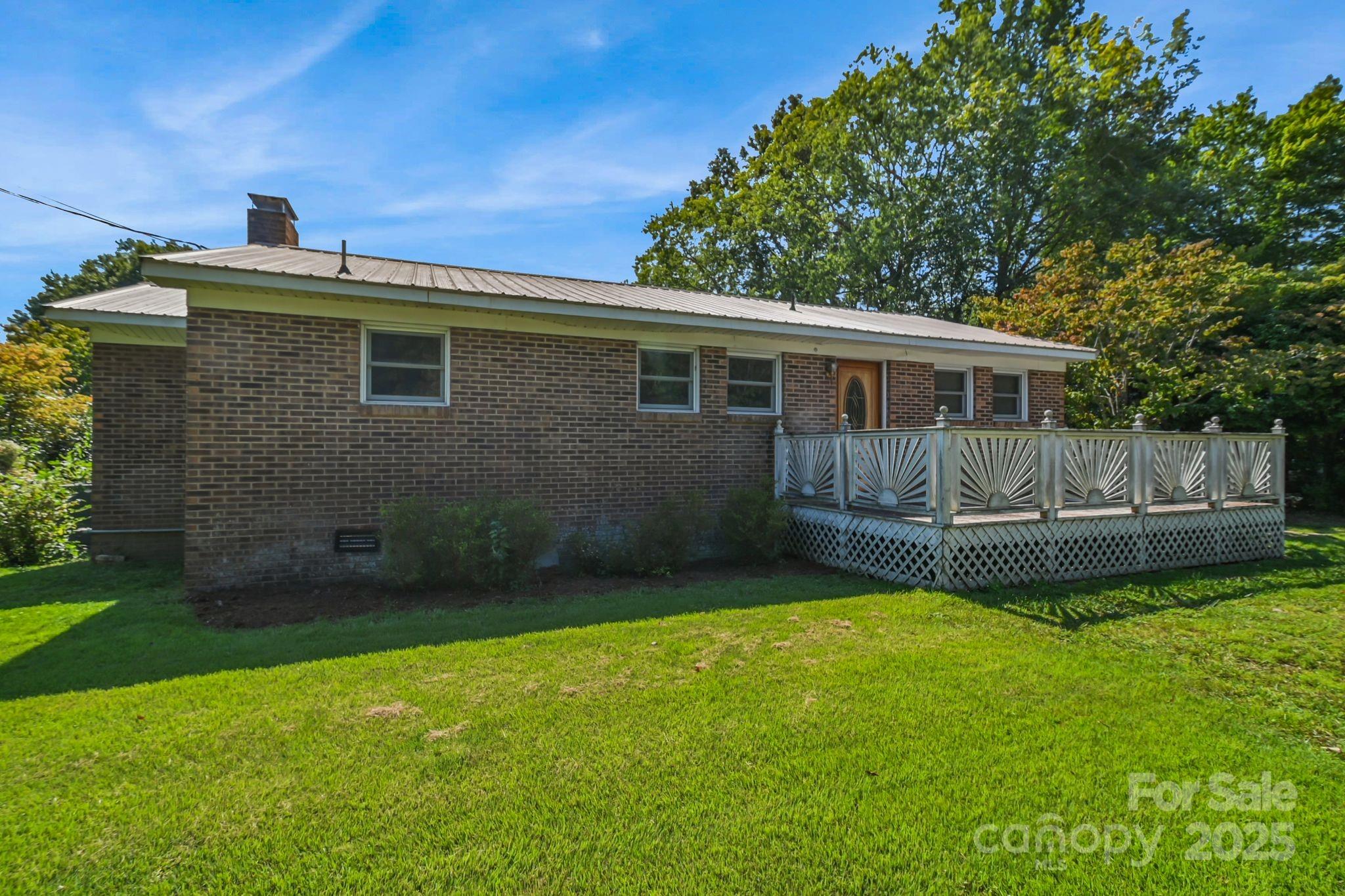 350 Eddie Street
