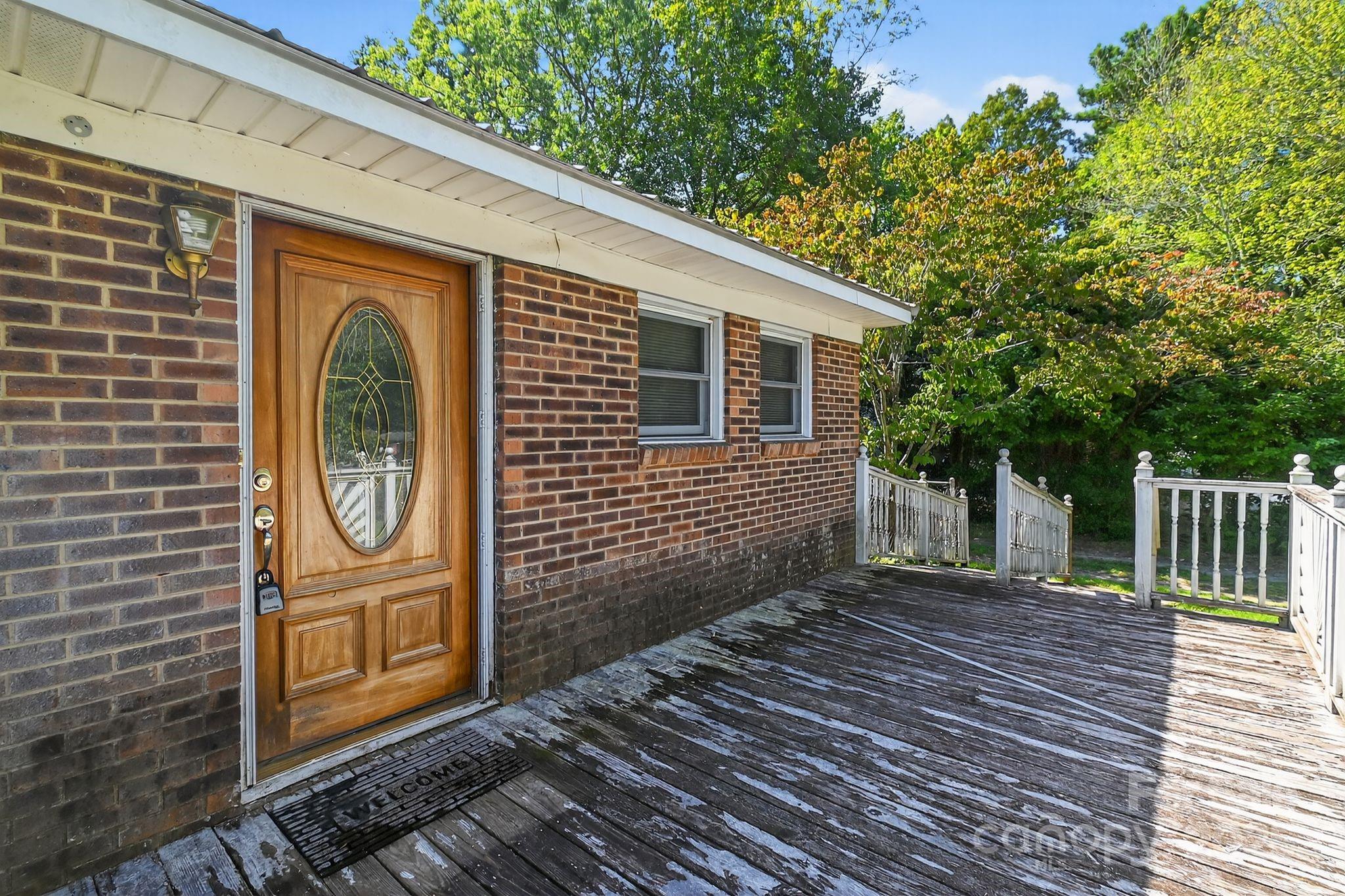 350 Eddie Street