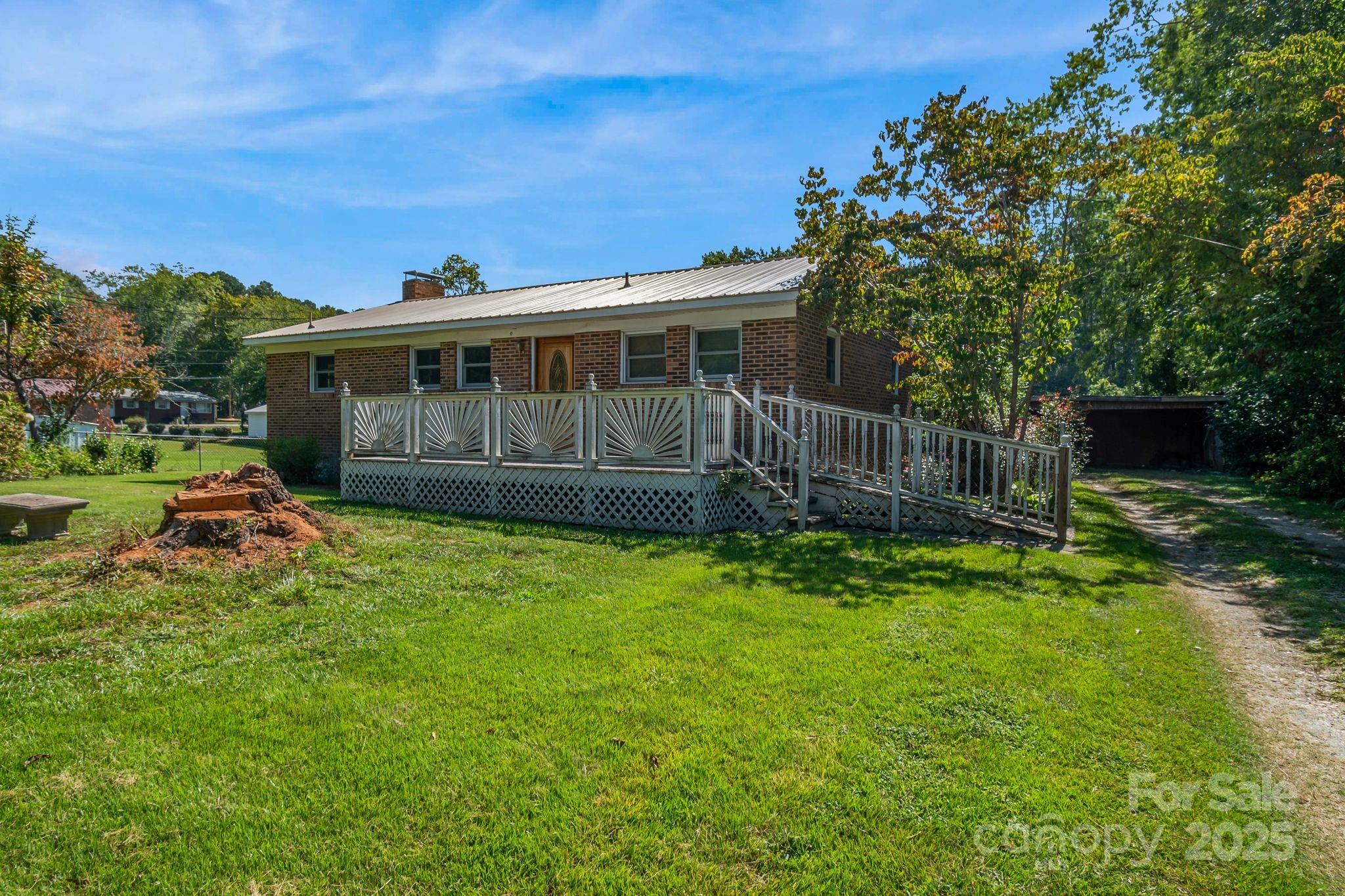 350 Eddie Street