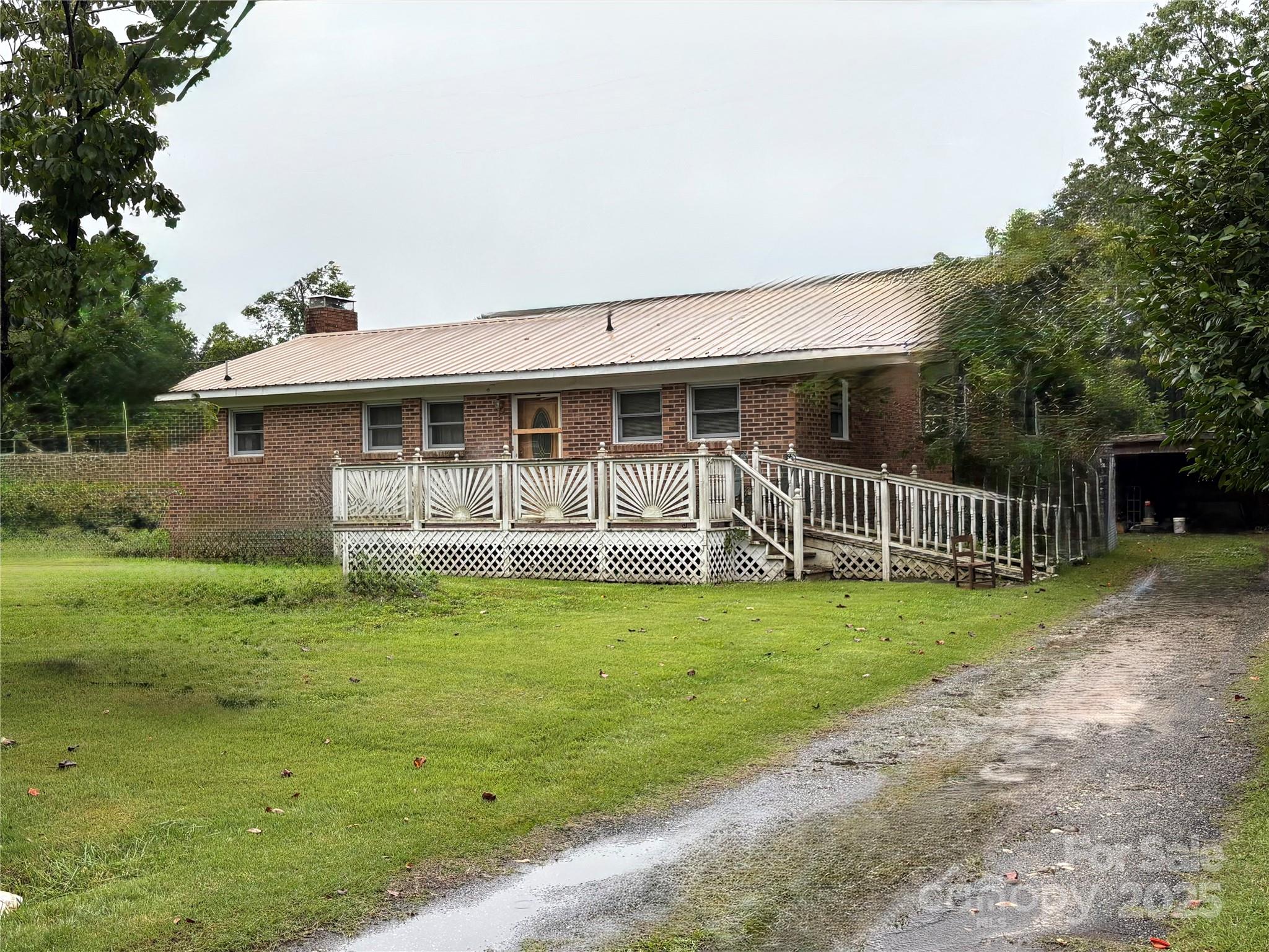 350 Eddie Street