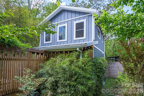 Photo of 149 State Street, Asheville, NC 28806 (MLS # 4372886)