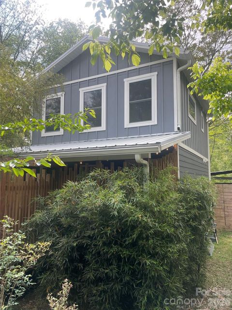 Photo of 149 State Street, Asheville, NC 28806 (MLS # 4372886)
