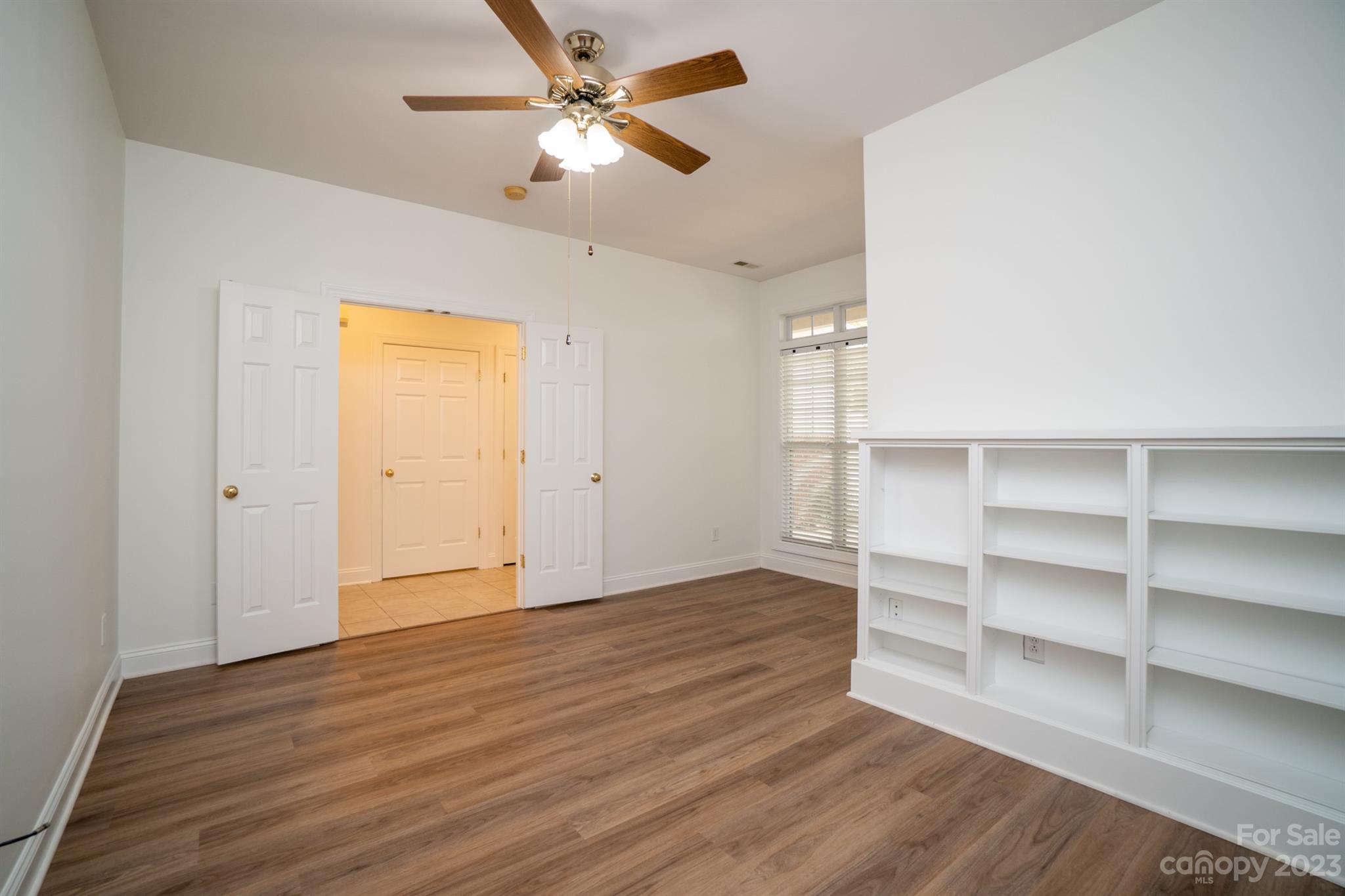 Legacy at Davis Lake - Residential