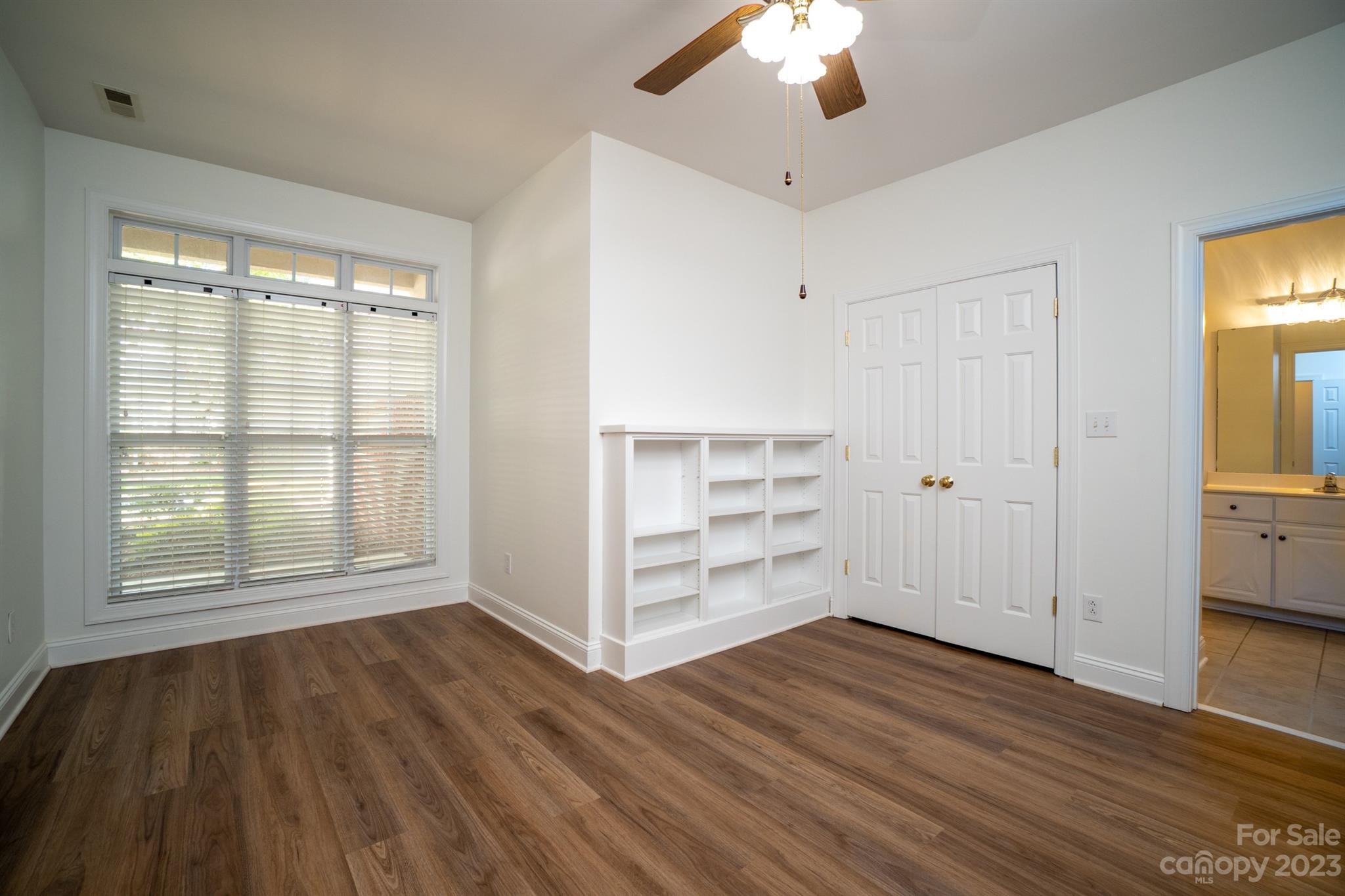 Legacy at Davis Lake - Residential