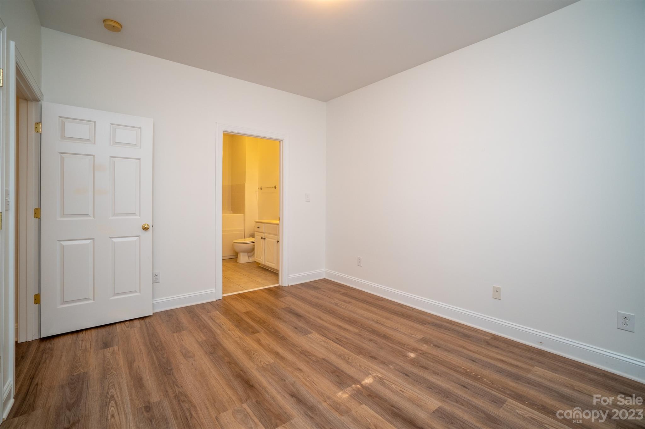 Legacy at Davis Lake - Residential