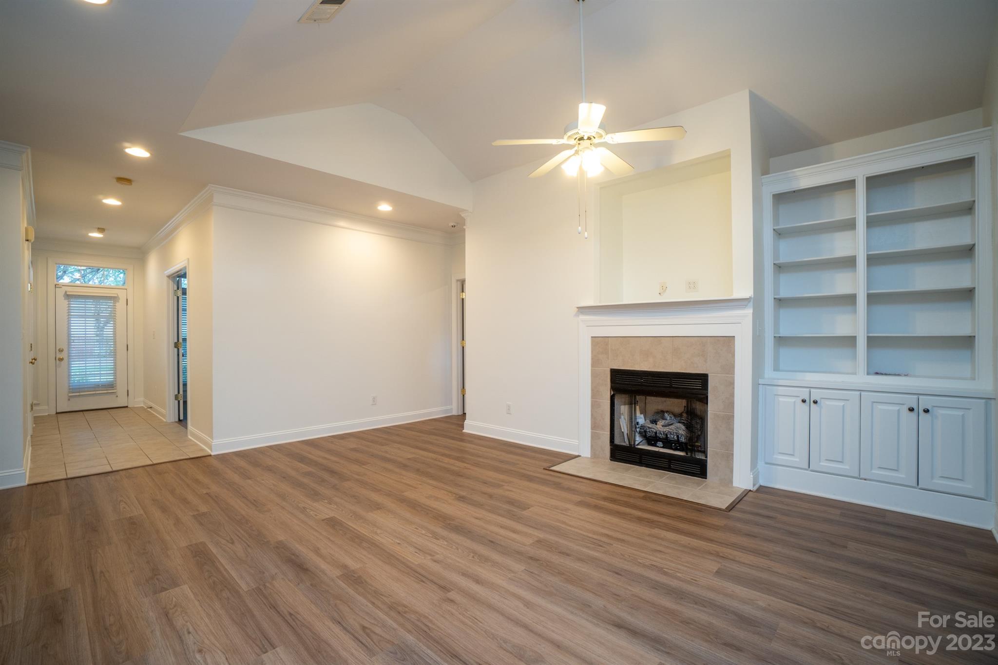 Legacy at Davis Lake - Residential