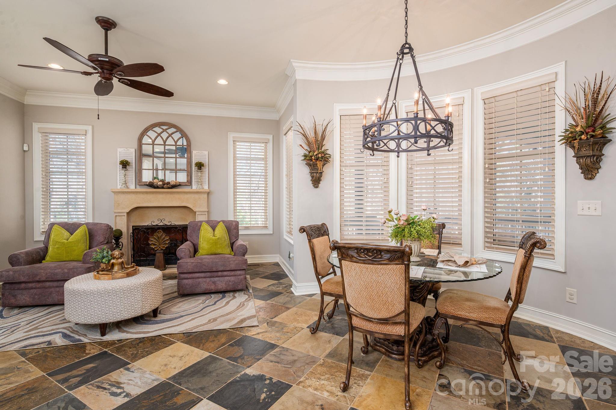 River Lakes - Residential