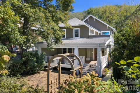 Photo of 133 Furman Avenue, Asheville, NC 28801 (MLS # 4431950)