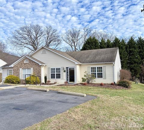 102 Kerlee Street A Black Mountain NC 28711